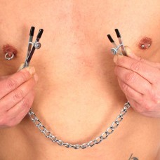 ButtStuffer - Metal nipple clamps with chain Nr 1